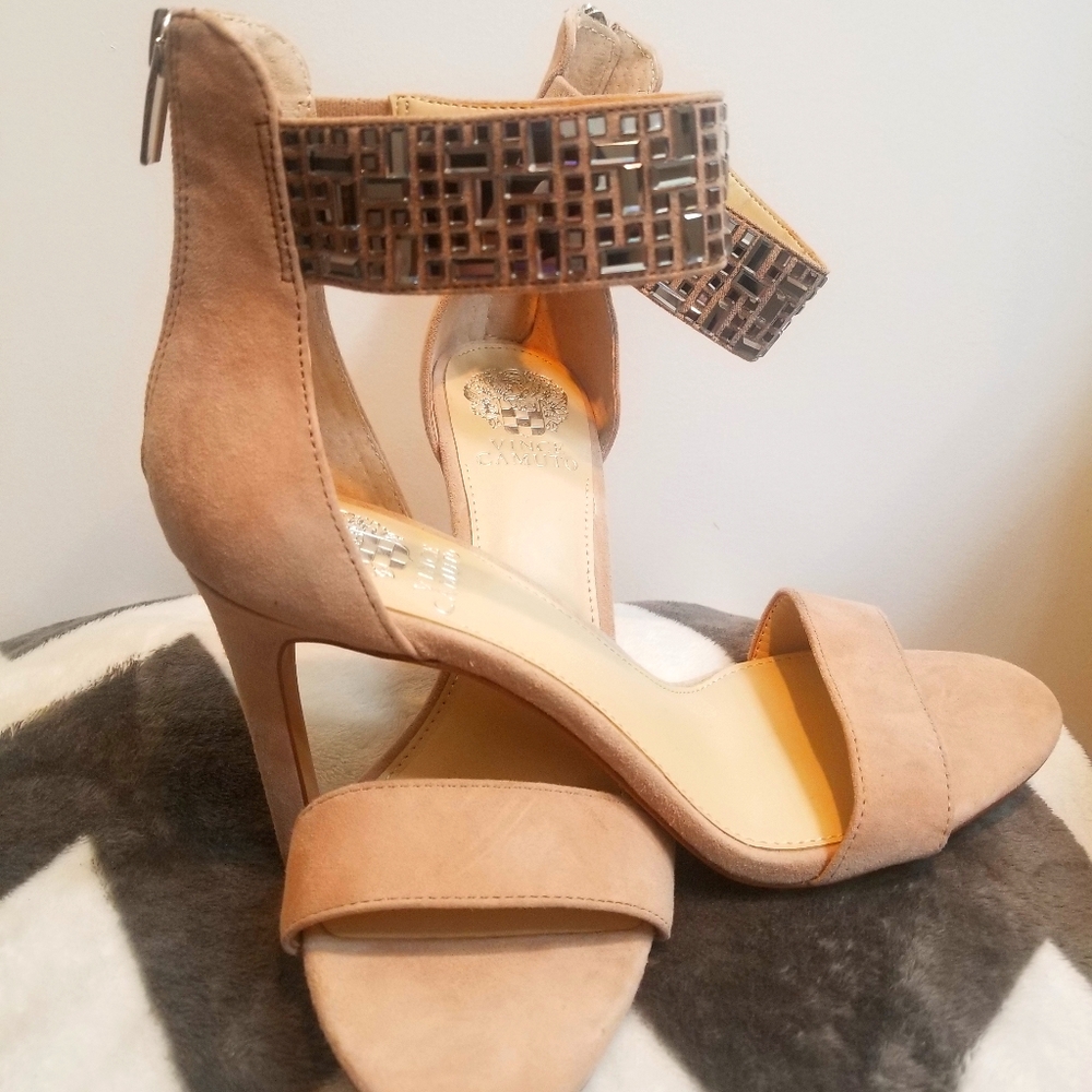 Vince Camuto Heels